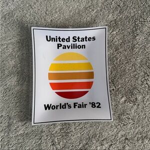 1982 World's Fair United States Pavilion Glass Ashtray Trinket Tray